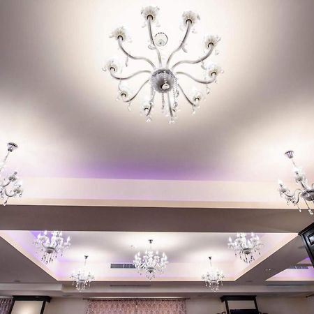 Hotel Roberts 锡比乌 外观 照片