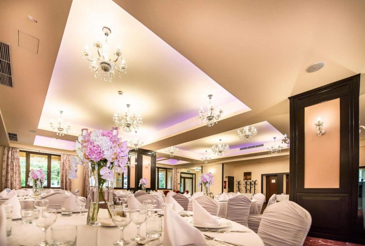 Hotel Roberts 锡比乌 外观 照片