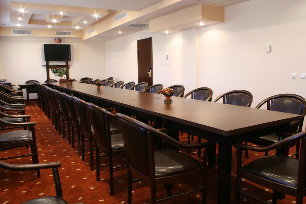 Hotel Roberts 锡比乌 外观 照片