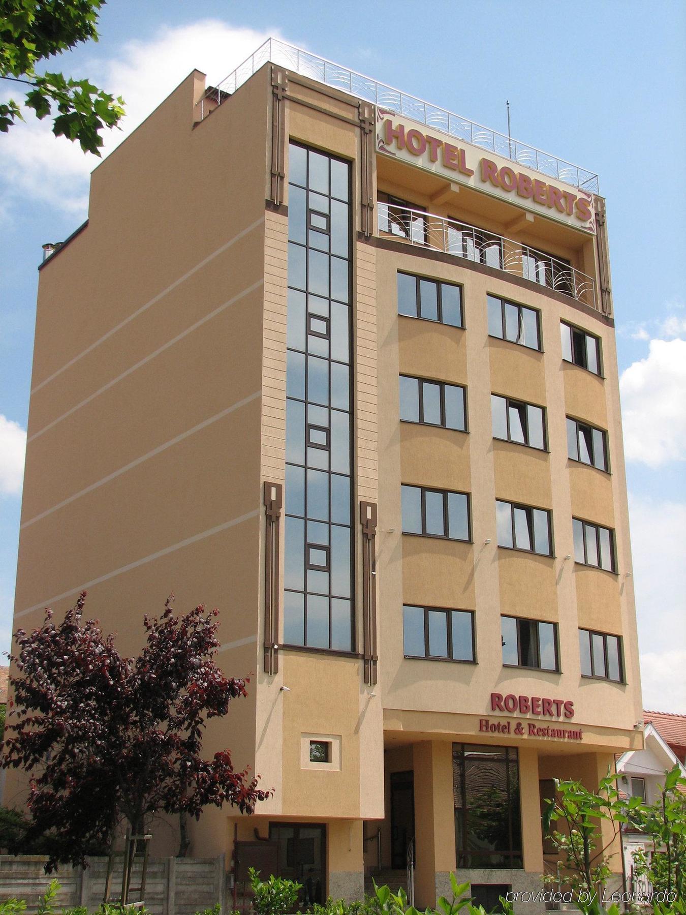 Hotel Roberts 锡比乌 外观 照片